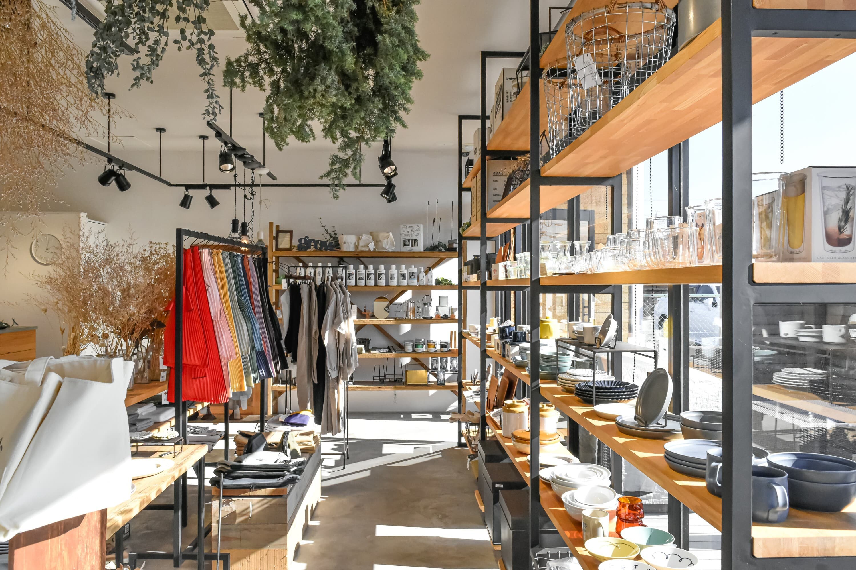 クラフト雑貨店鈴鹿の店内