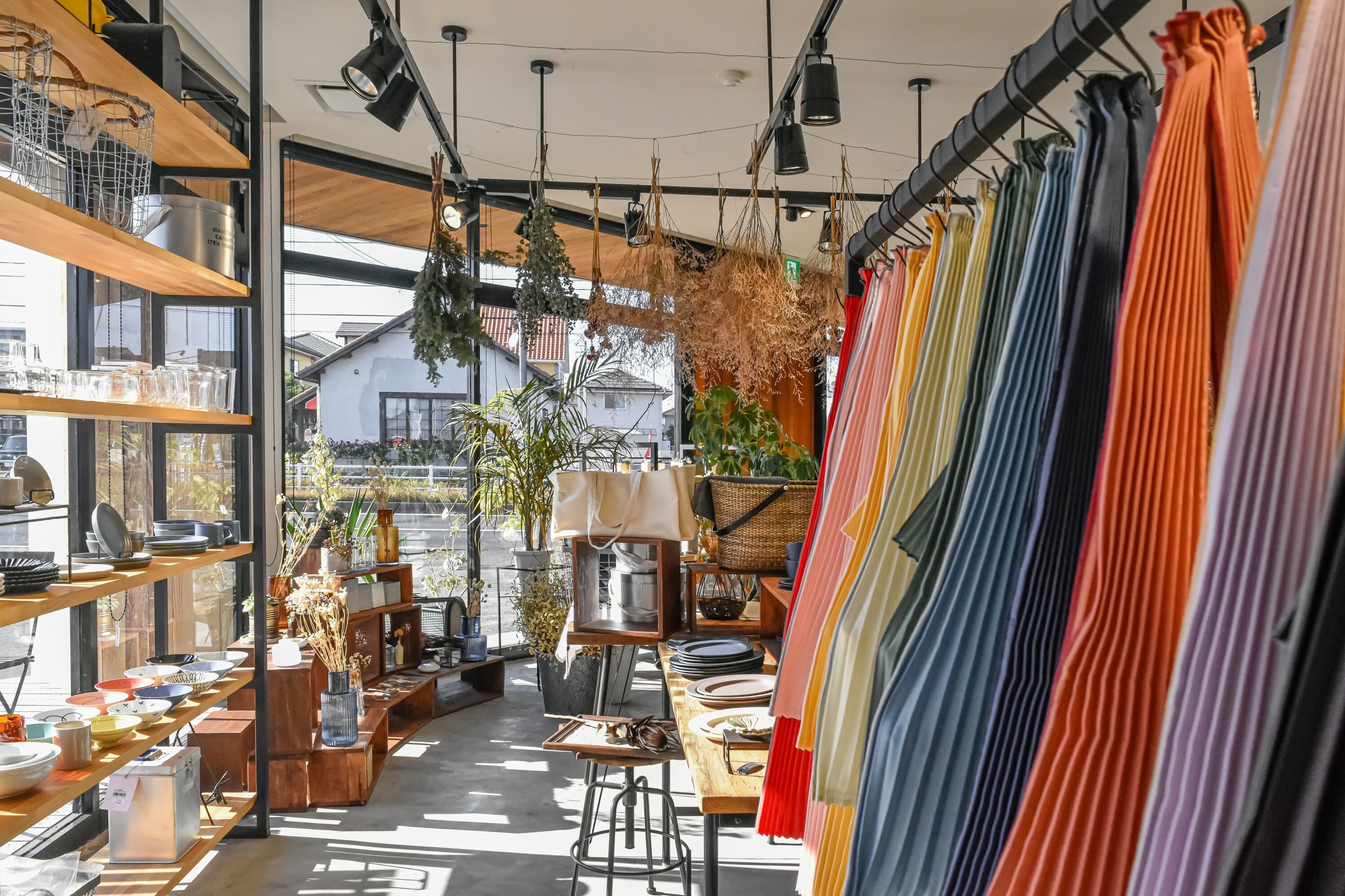 クラフト雑貨店鈴鹿の展示