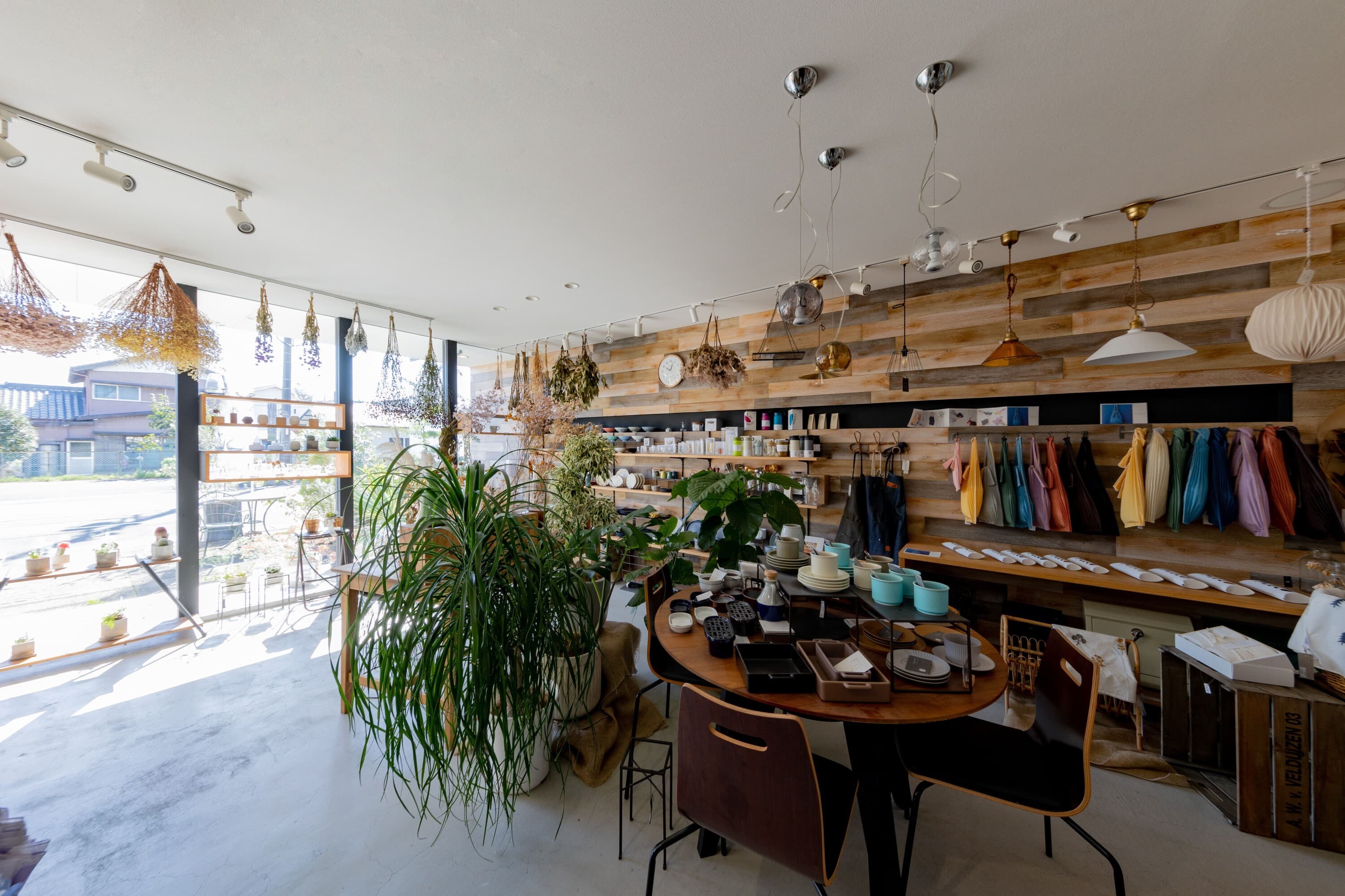 クラフト雑貨店の店内